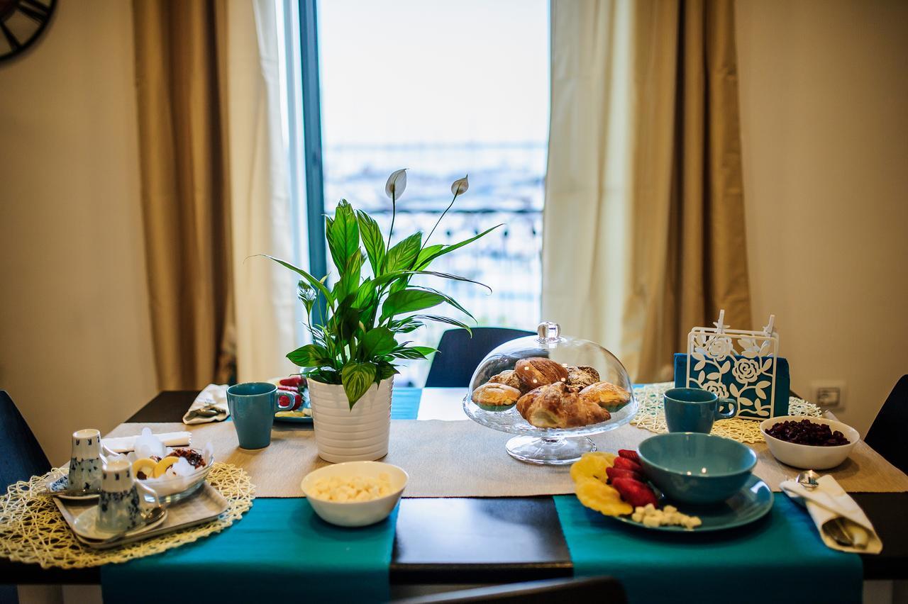 Margherita'S Apartment ซาแลร์โน ภายนอก รูปภาพ
